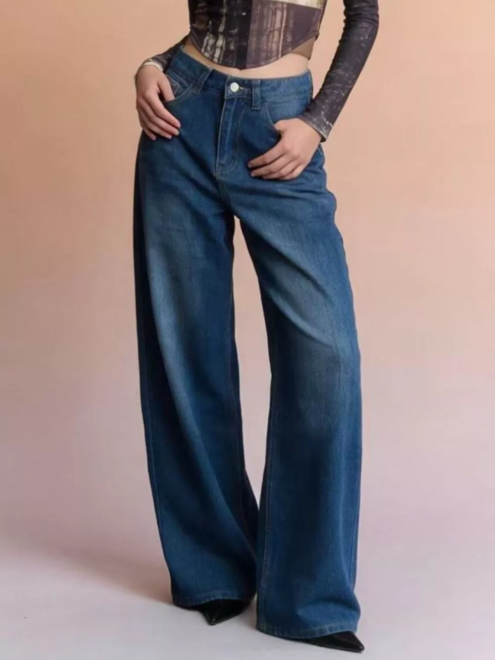 High-Waisted Wide Leg Jeans, image 4