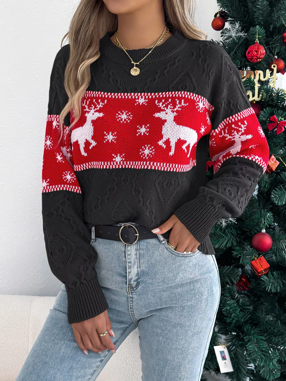 Reindeer Pattern Christmas Sweater