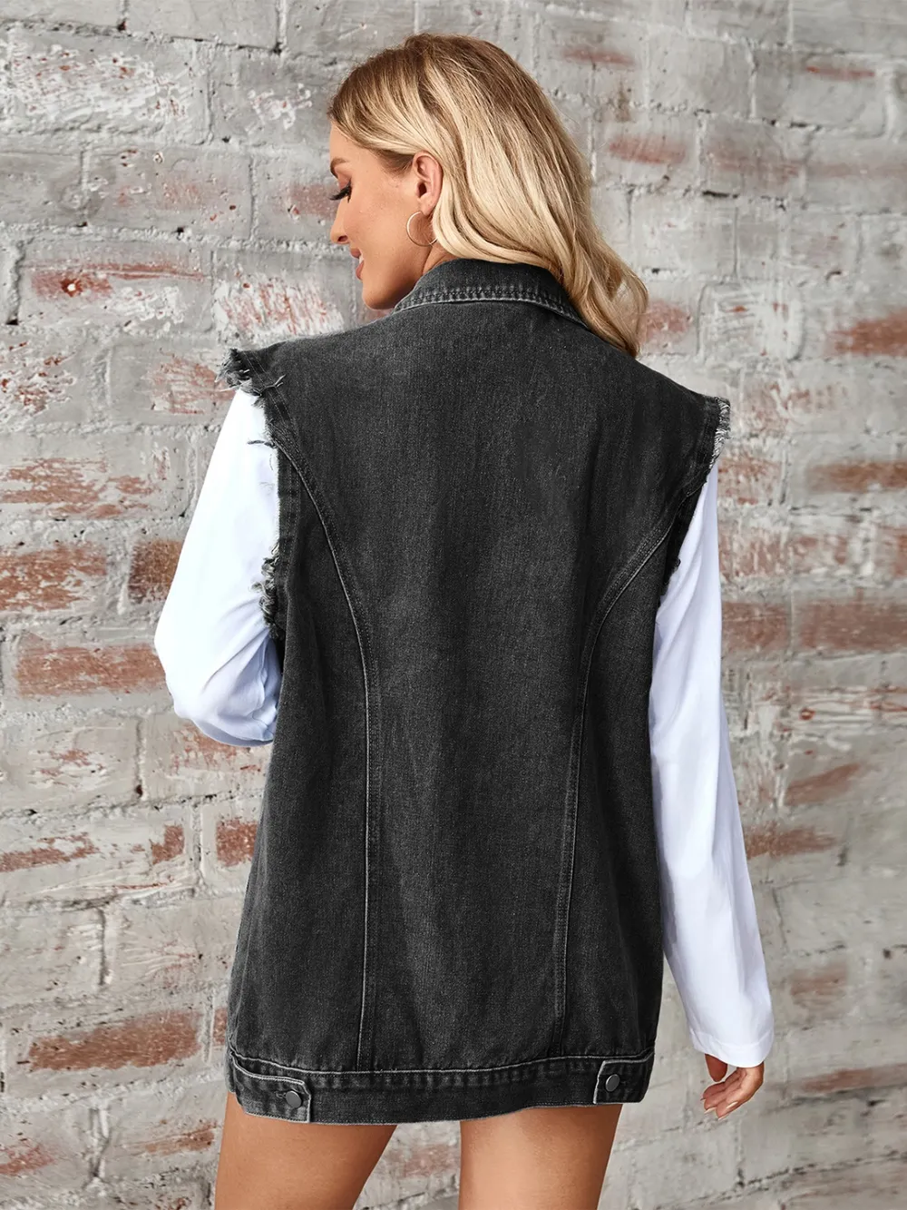 Raw Hem Sleeveless Button Up Denim Jacket, image 3