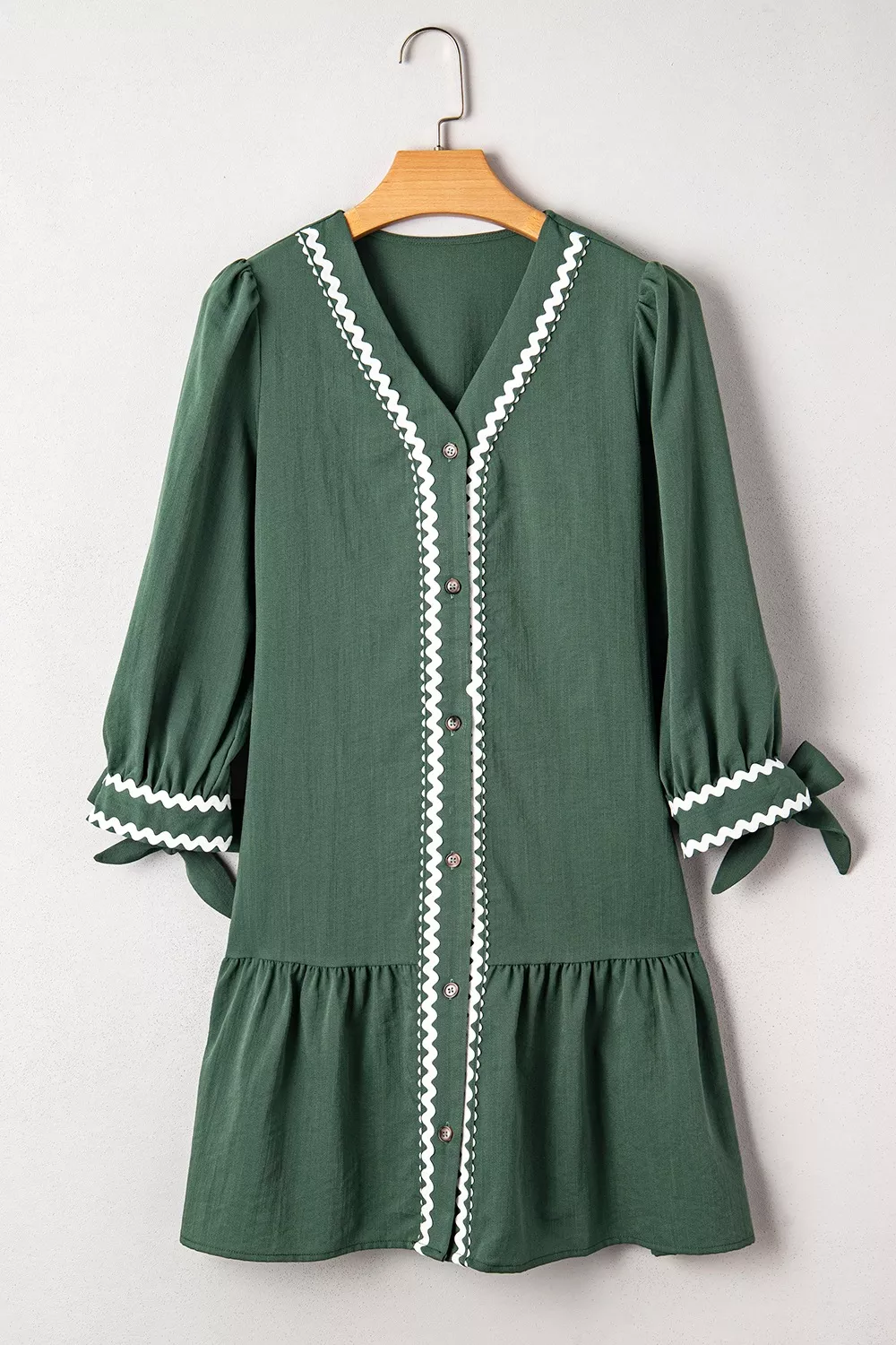 Contrast Ricrac Trim Button V Neck Knotted Bracelet Sleeve Shift Dress, image 4