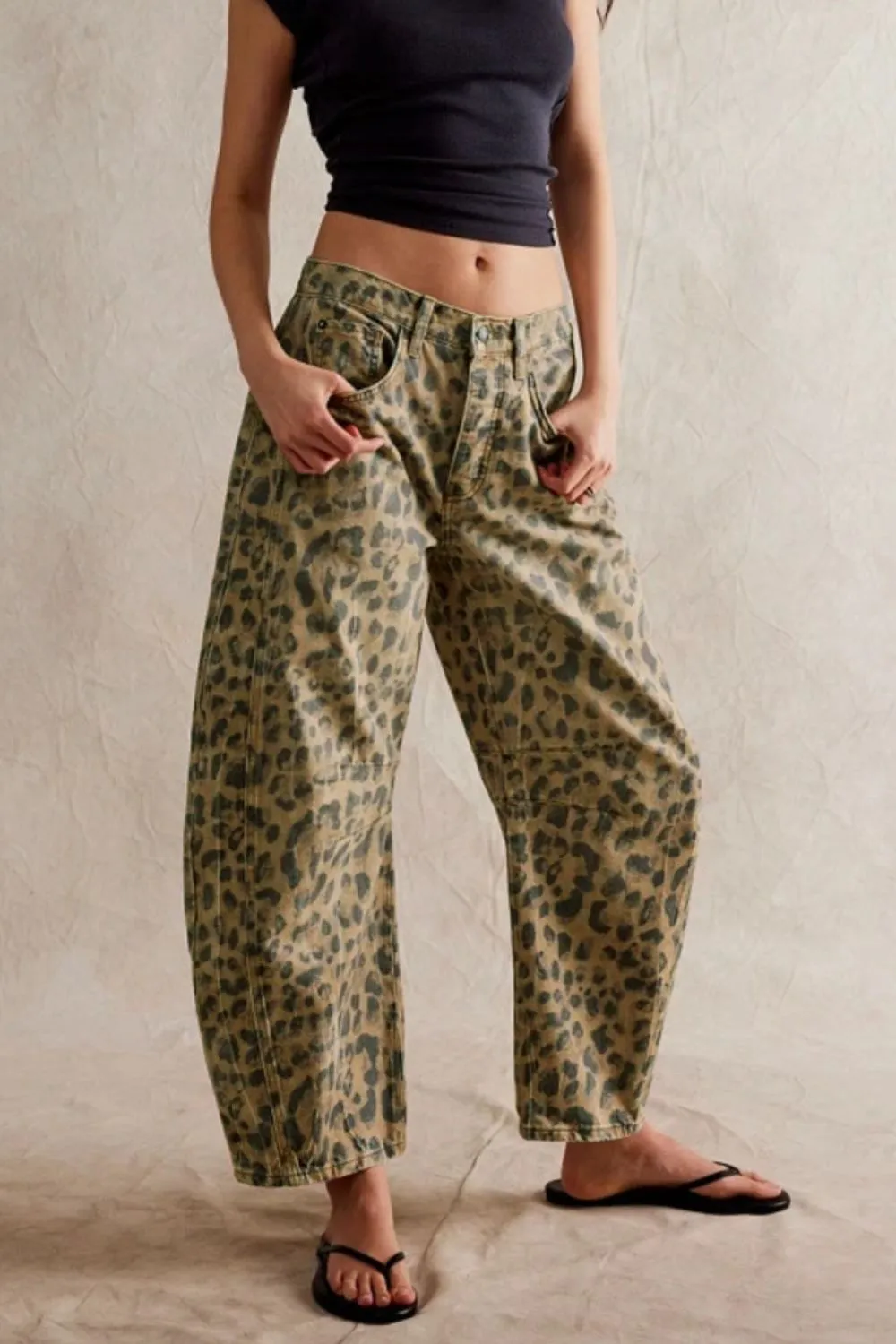 Wide Leg Jeans with Pockets, image 8