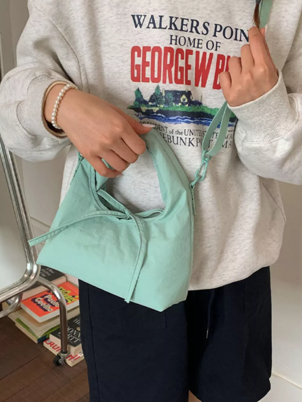 Casual Lightweight Solid Color Crossbody Bag, image 2