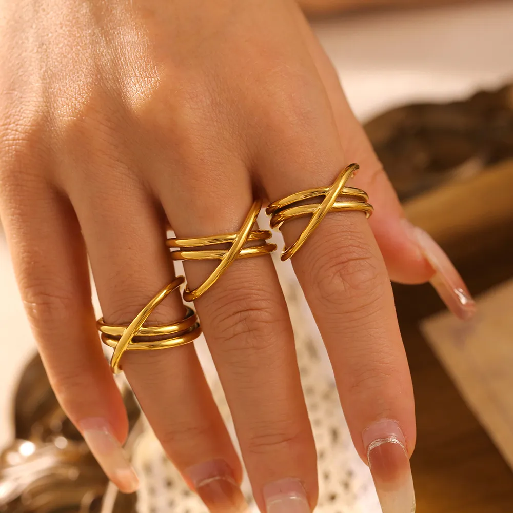 18K Gold-Plated Crisscross Ring, image 2