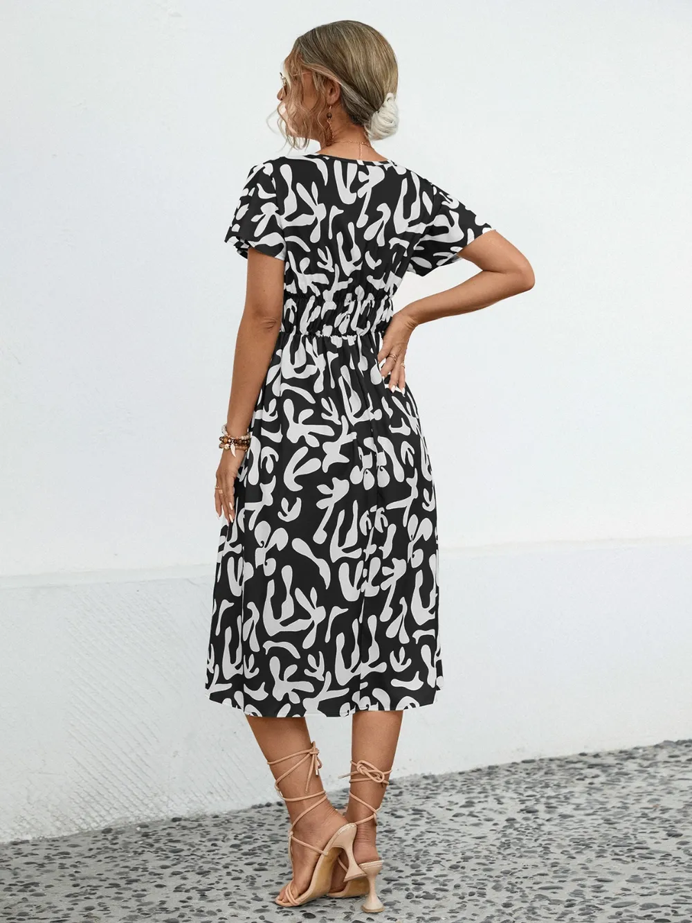 Printed V-Neck Short Sleeve Dress, image 3