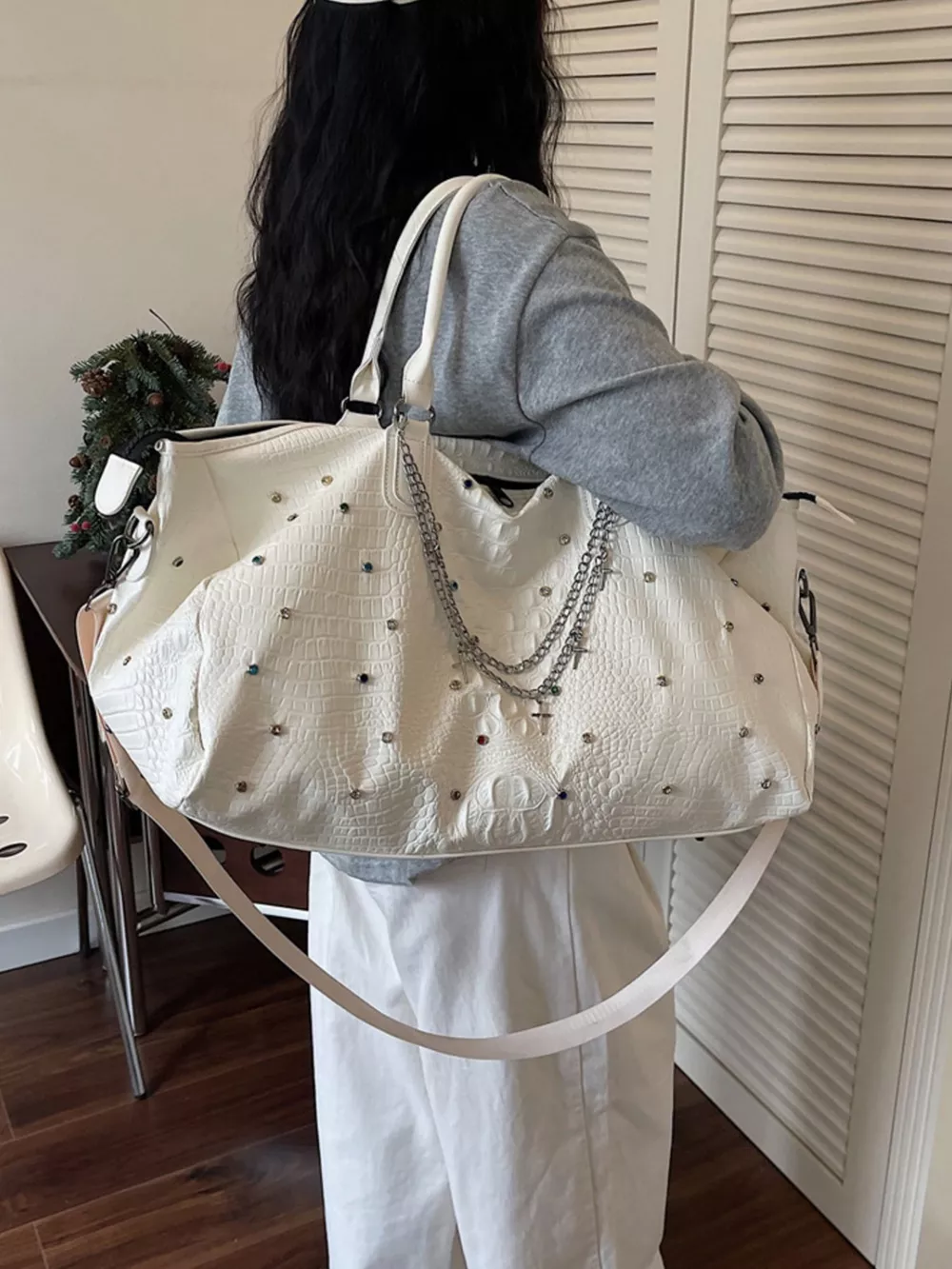 Studded Large Capacity Travel Bag, image 6