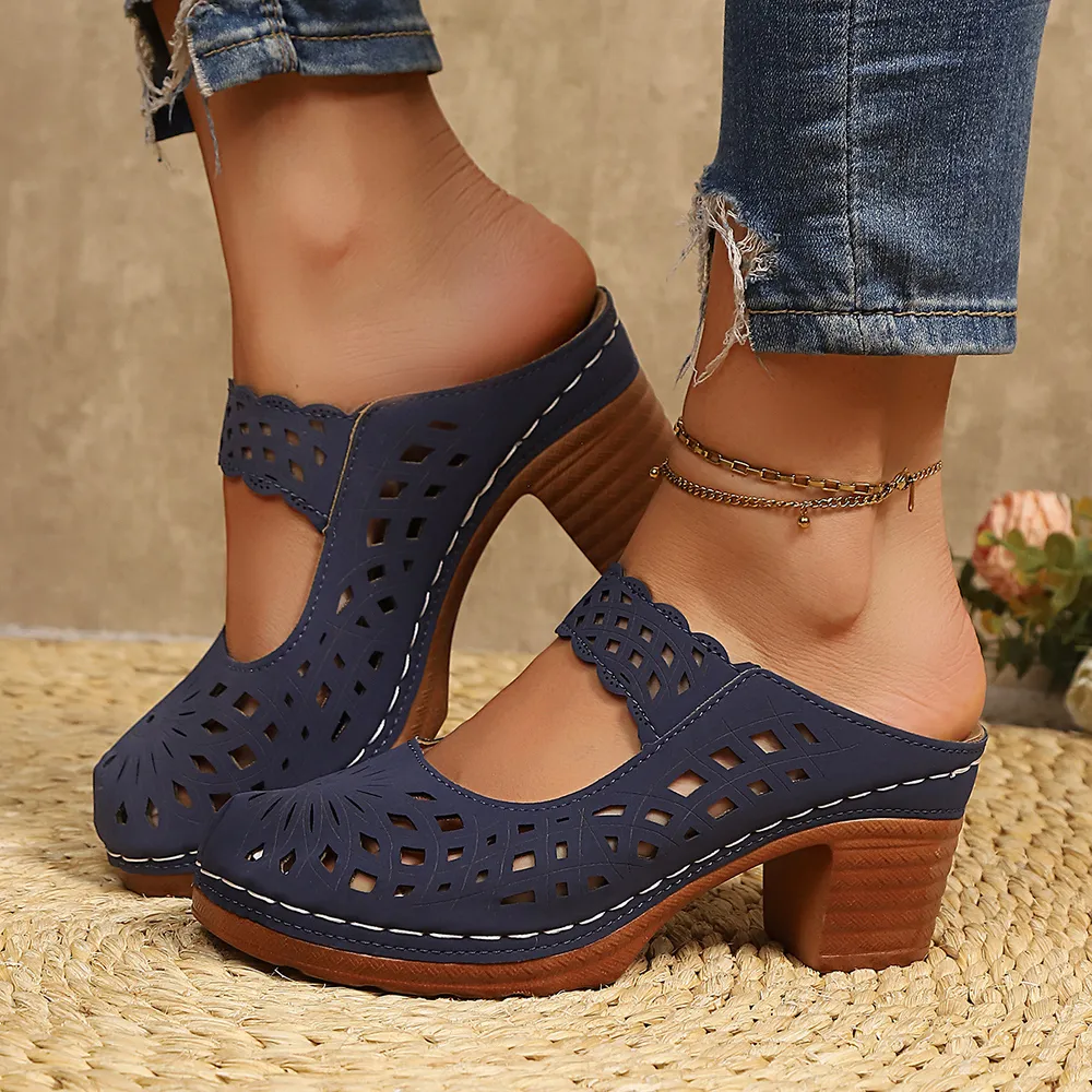 Hollow-Out Block Heels Sandals, image 3