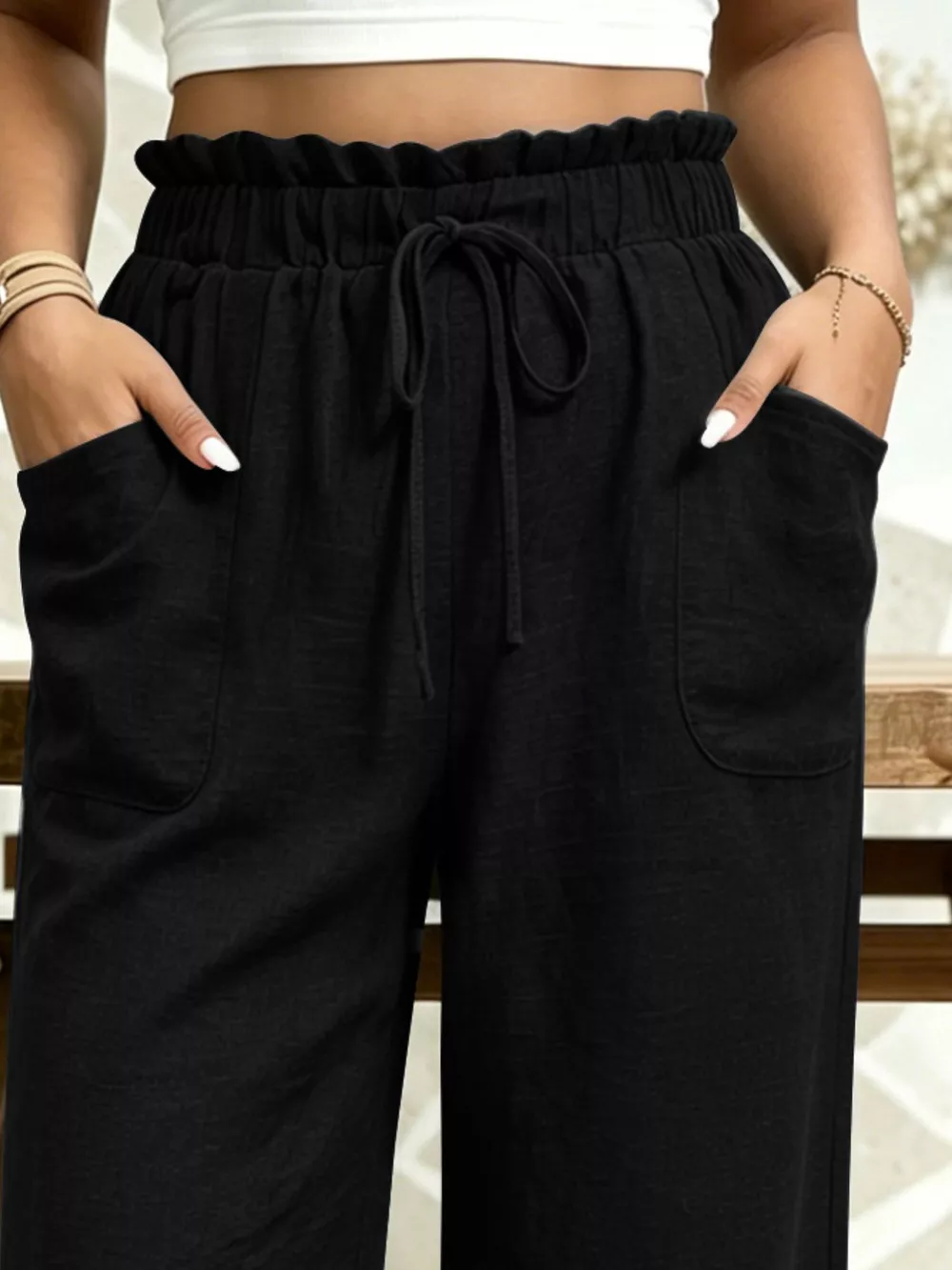 High-Waisted Drawstring Capris, image 5
