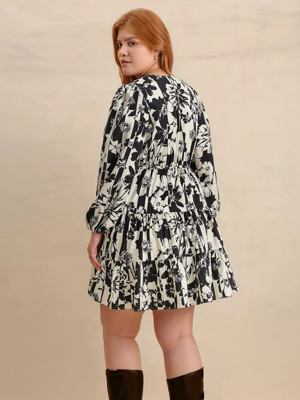 Plus Size Printed V-Neck Long Sleeve Mini Dress, image 5
