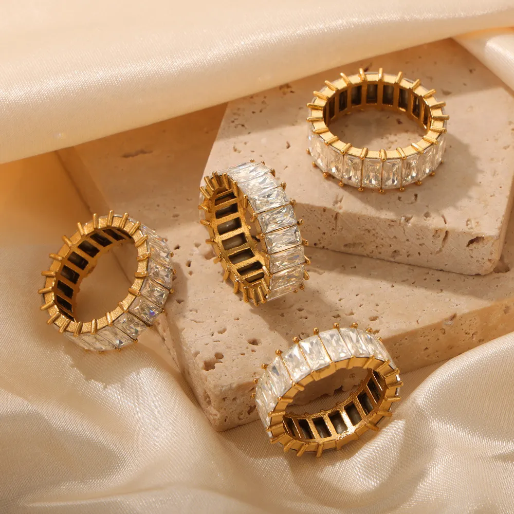 Titanium Steel Inlaid Zircon Ring, image 3