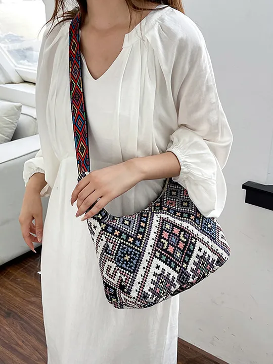 Geometric Adjustable Strap Crossbody Bag, image 10