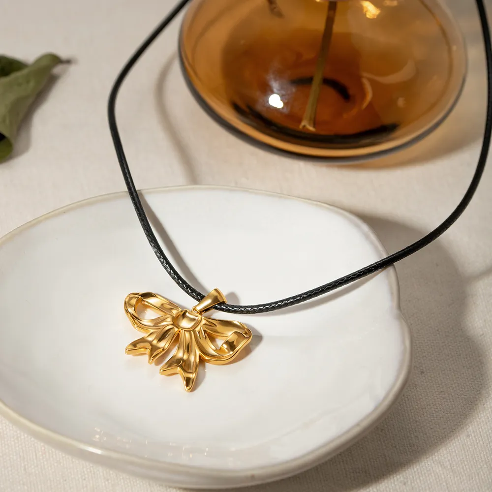 18K Gold-Plated Bow Pendant Necklace, image 3
