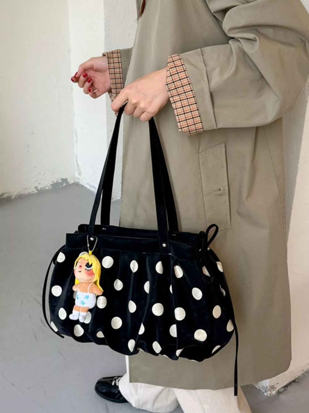 Polka Dot Shoulder Bag, image 4