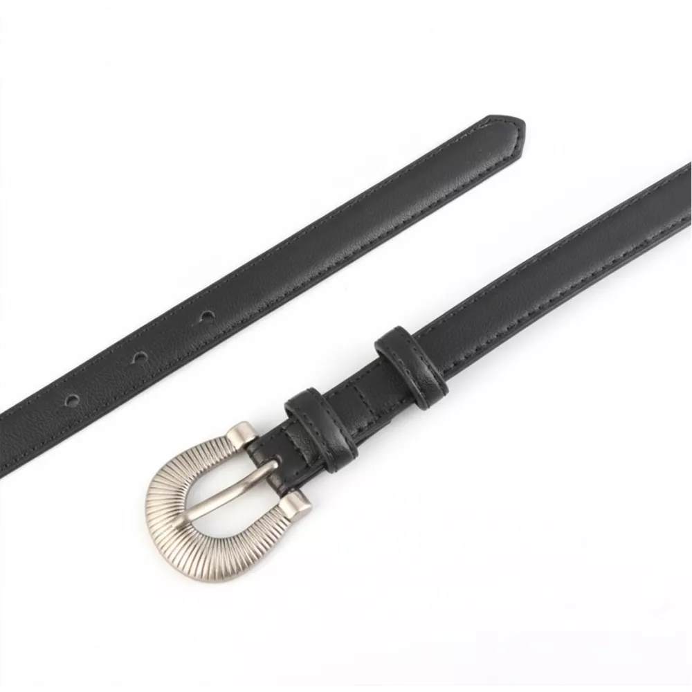 Skinny Belt with Silver Buckle, image 4