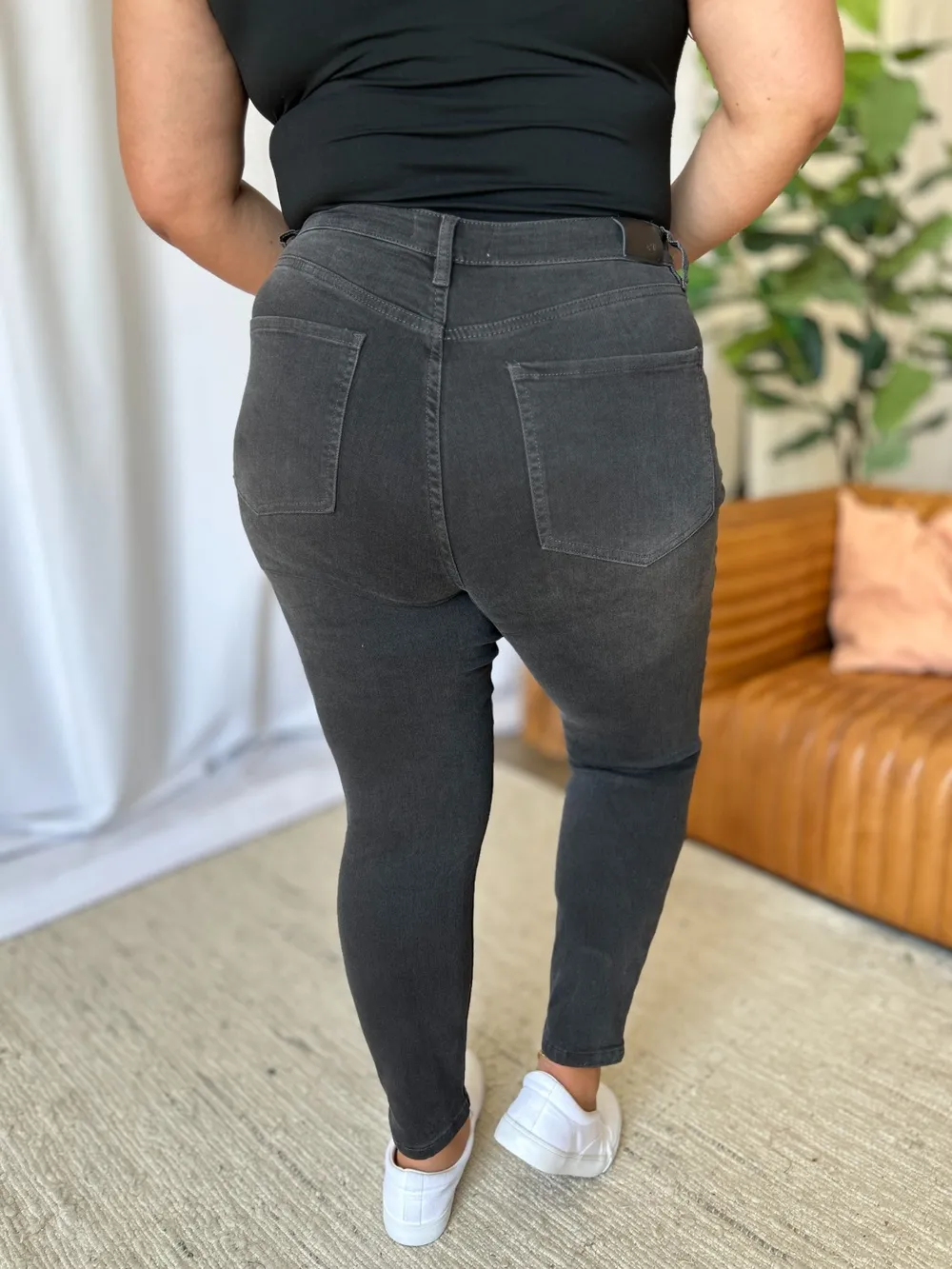 Full Size High Rise Tummy Control Skinny Jeans, image 10