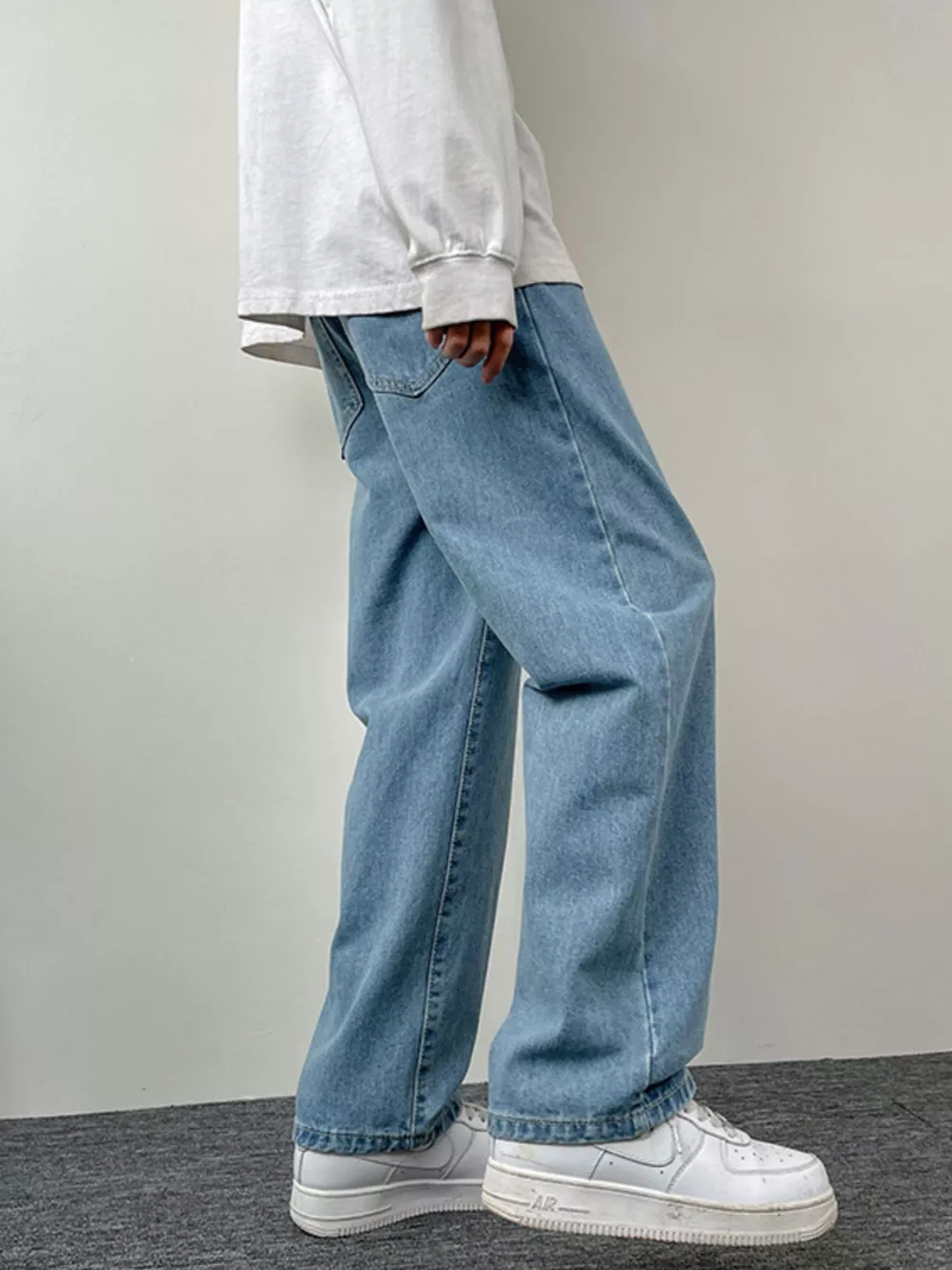 Men's Relaxed Fit Jeans, image 10