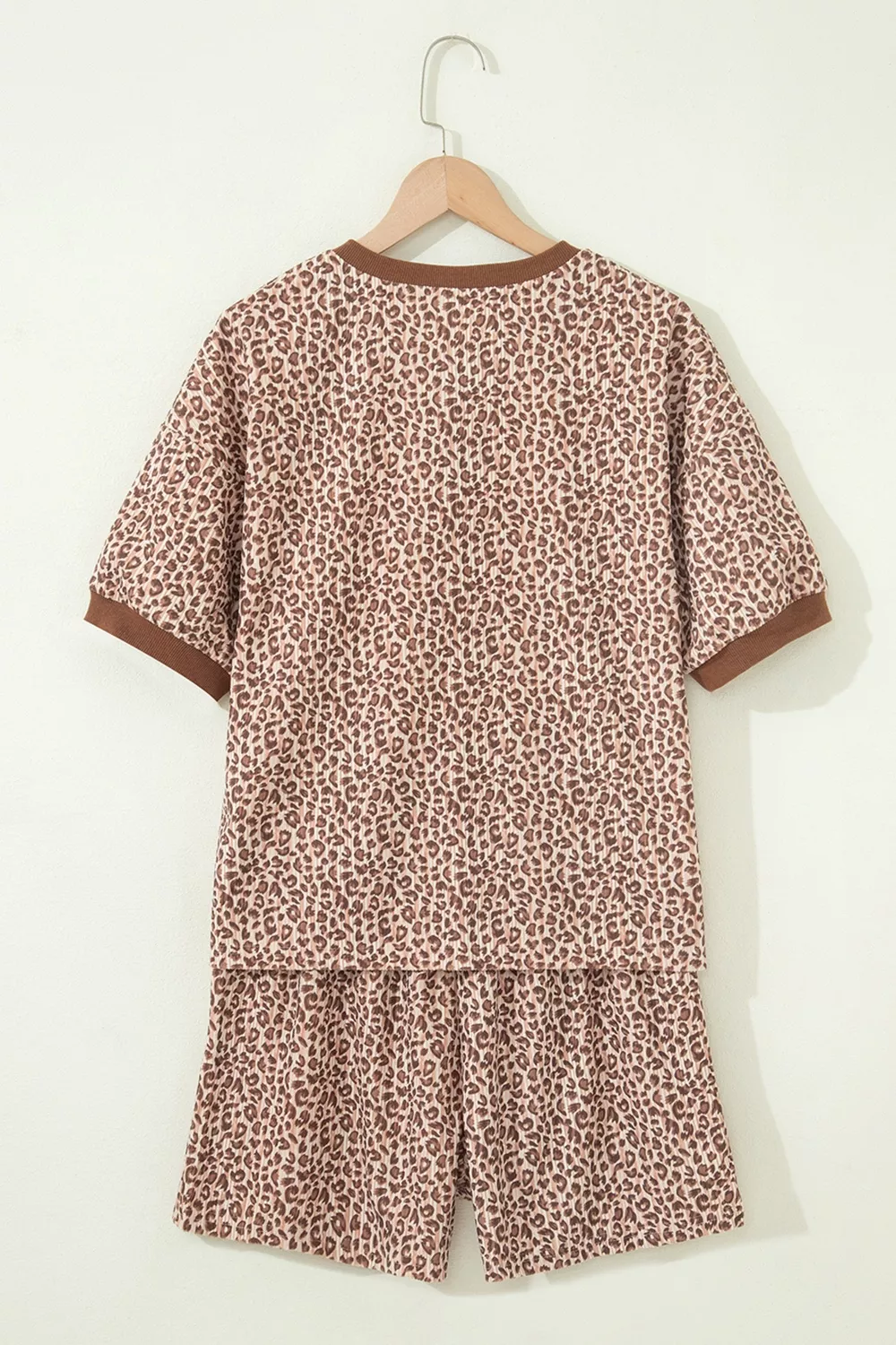 Leopard Print Ribbed Patchwork Half Button Loose Tee Elastic Waist Short 2pcs Set, image 3