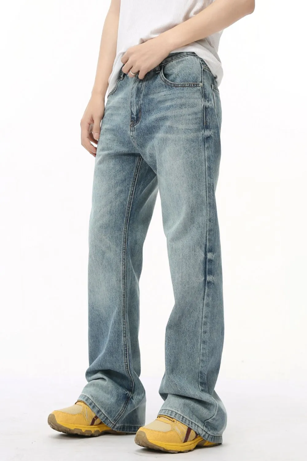 Washed High Rise Bootcut Jeans, image 3