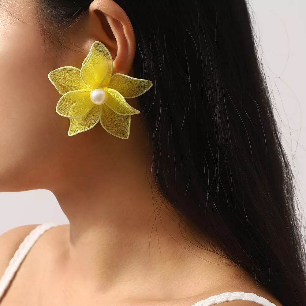Flower Pearl Stud Earrings, image 4