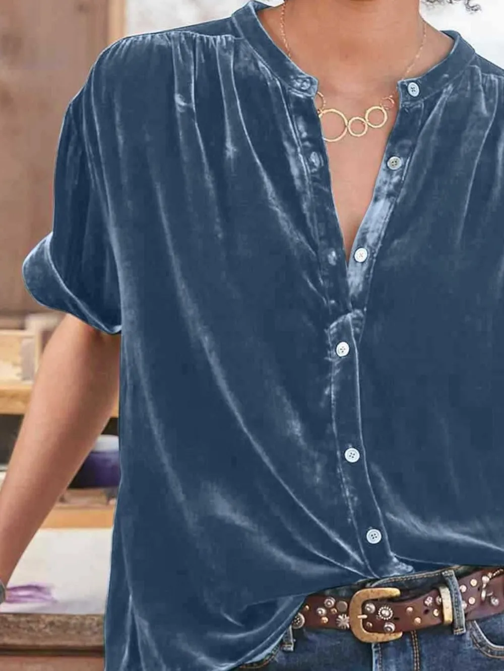 Ruched Round Neck Short Sleeve Shirt, image 3