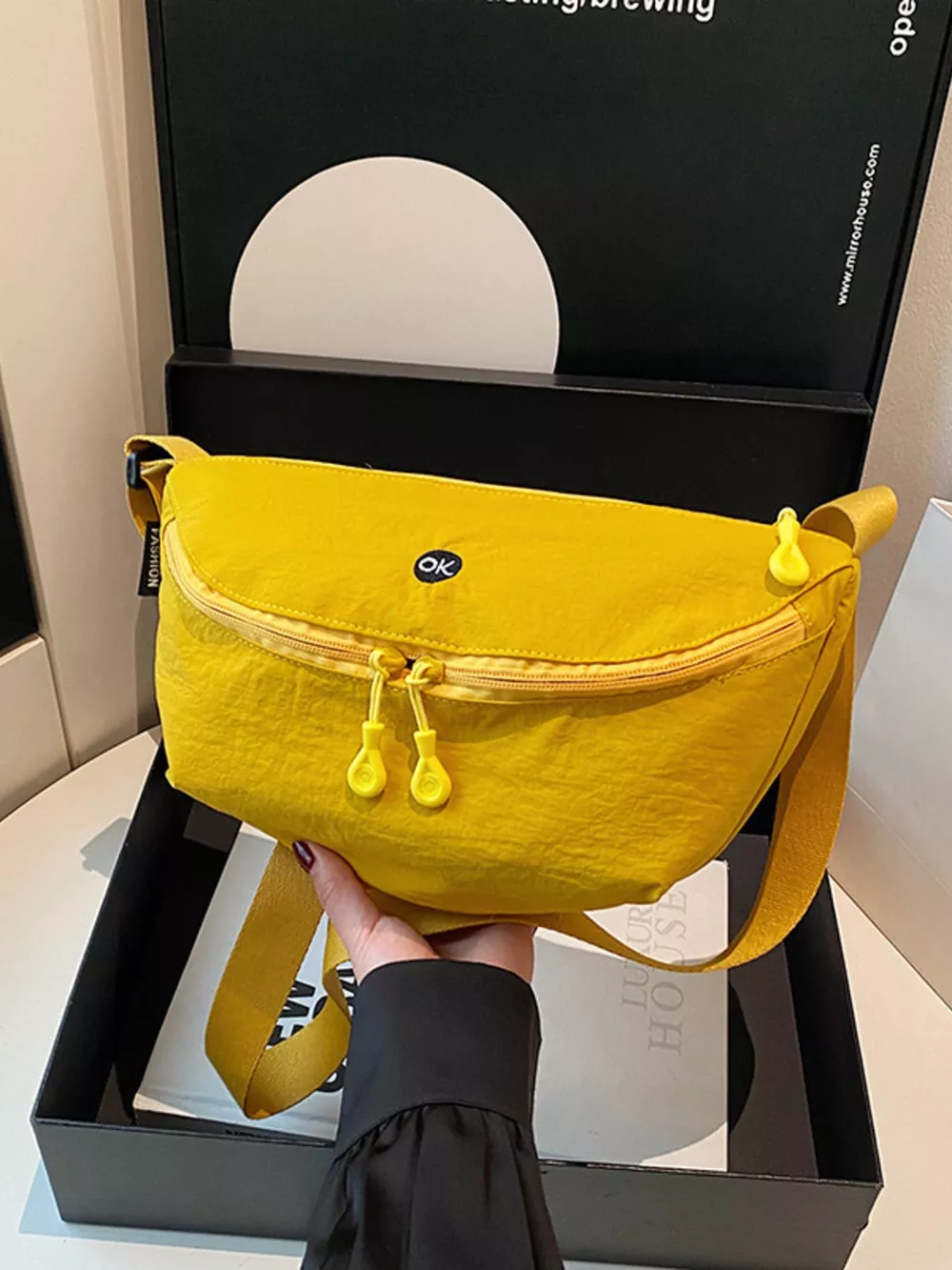Lightweight Canvas Sling Bag, image 18