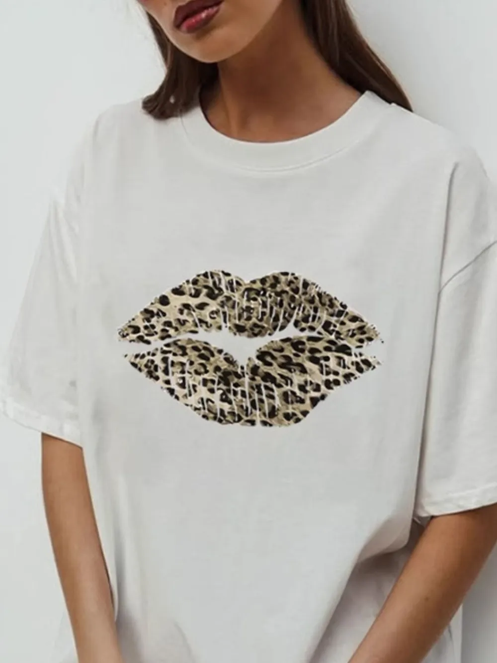 Leopard Lips Round Neck Oversized T-Shirt, image 7