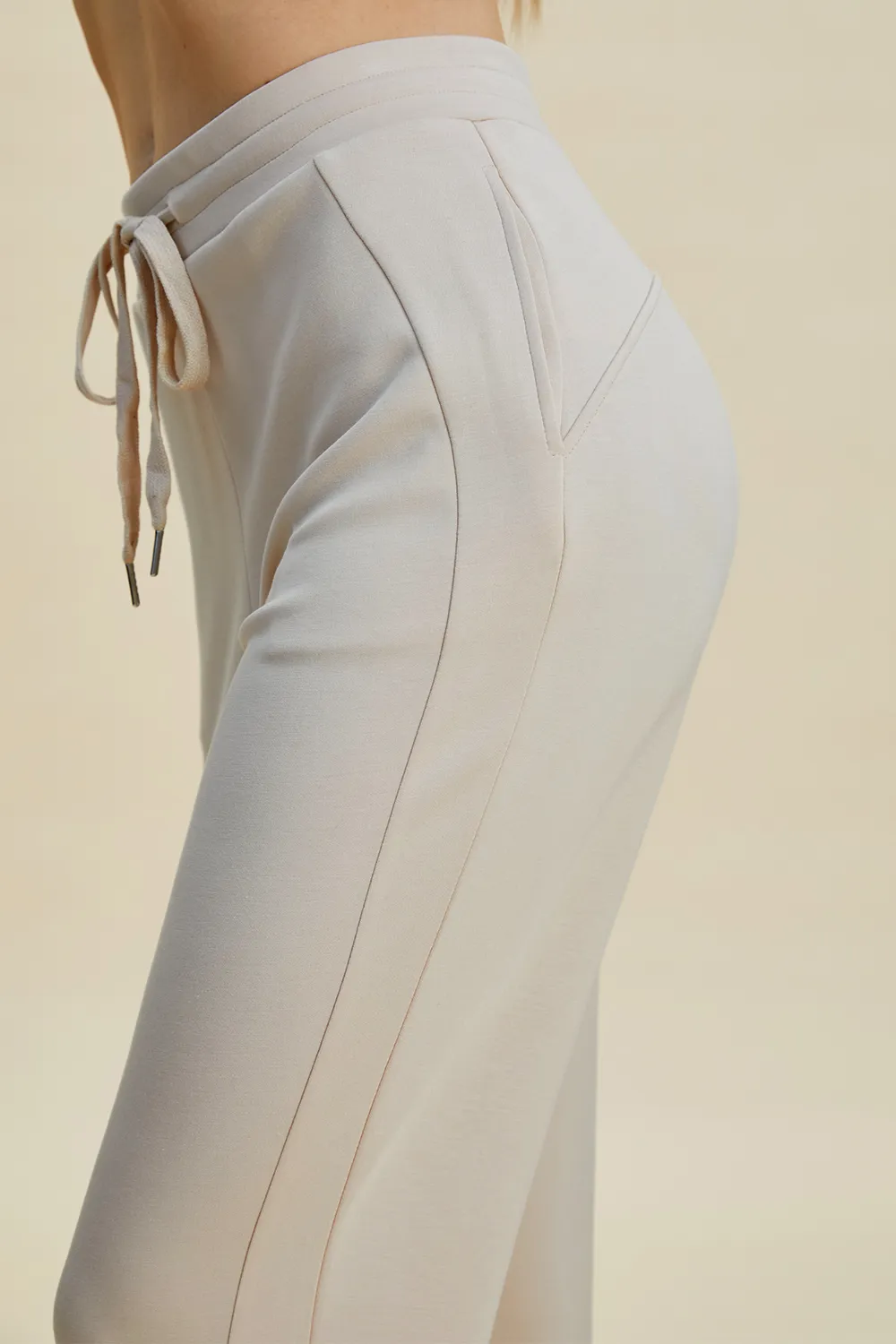 Full Size Air Scuba Drawstring High Waist Cropped Pants, image 7