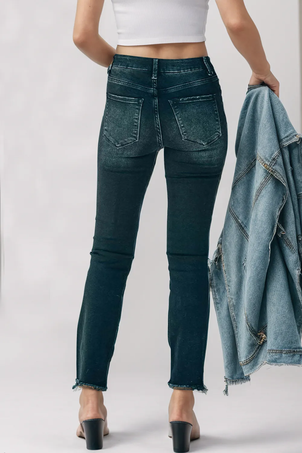Mid-Rise Waist Skinny Jeans with Pockets, image 2