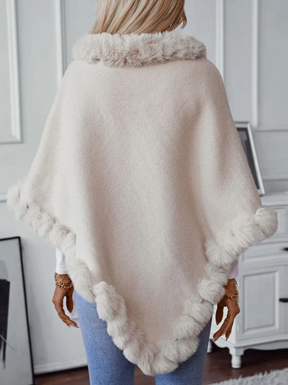 Fuzzy Trim Texture Three-Quarter Sleeve Poncho, image 2