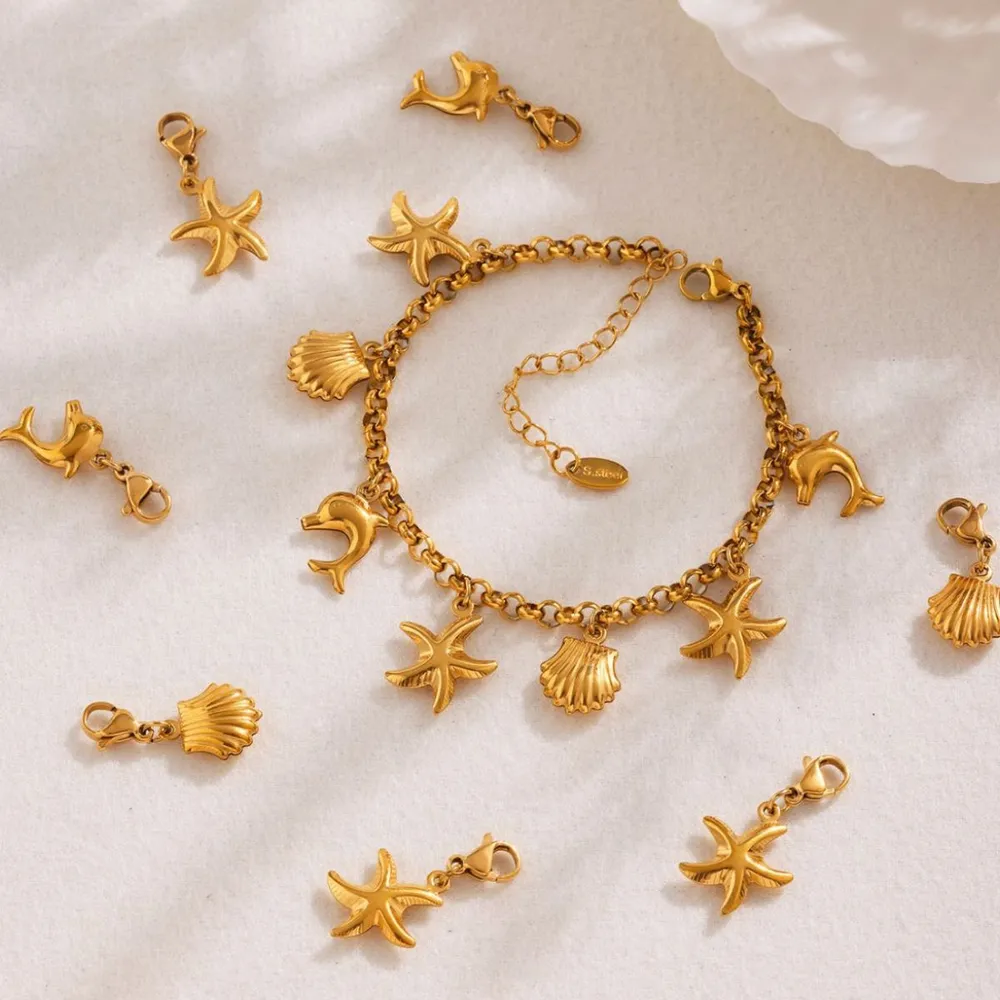 18K Gold-Plated Sea Shell Charm Bracelet, image 3