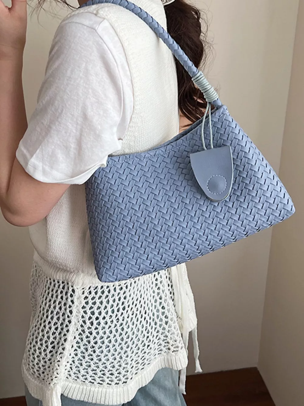 Woven Lightweight Shoulder Bag, image 3