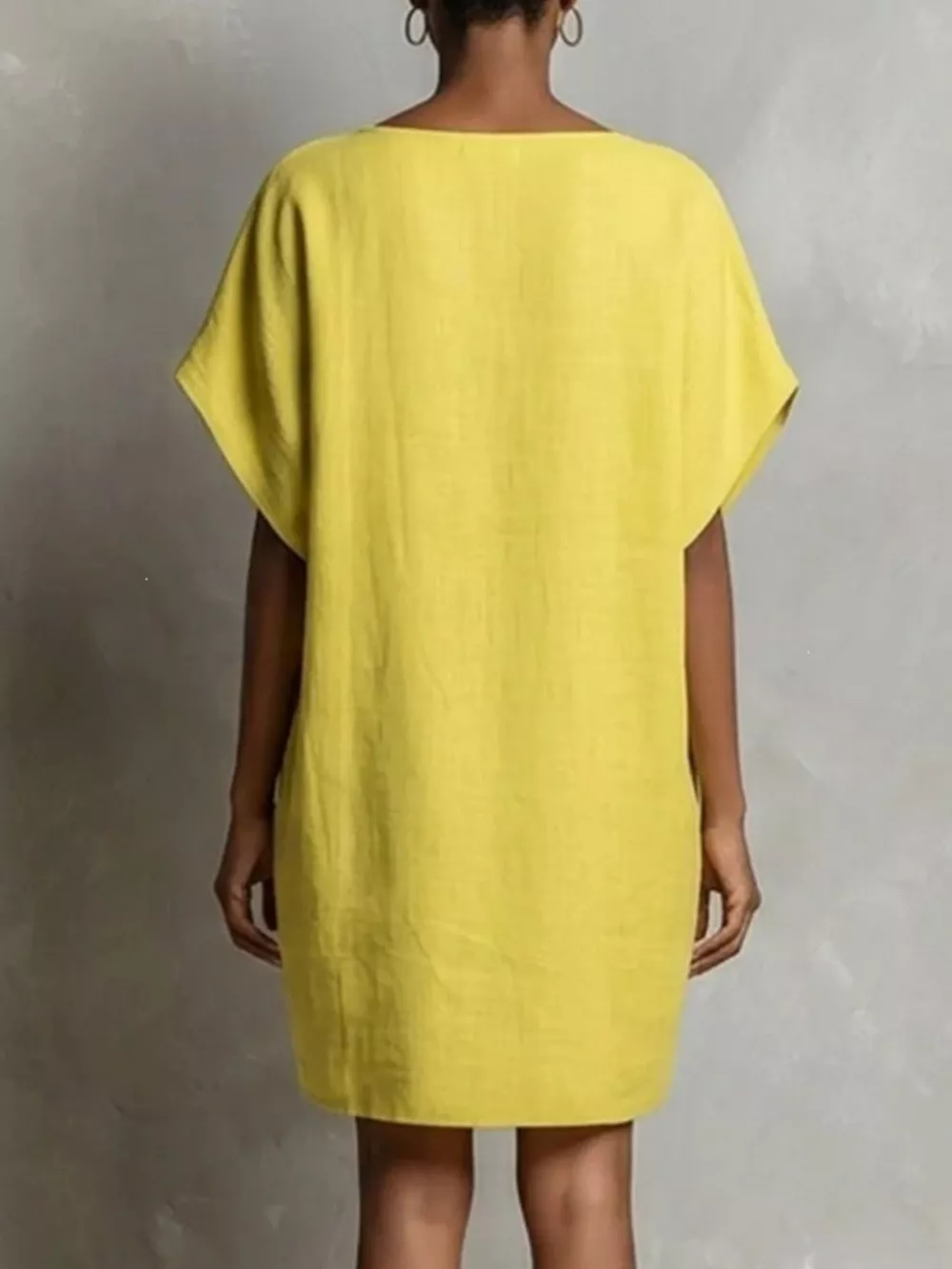 Full Size Round Neck Shift Dress with Pockets Plus Size, image 4