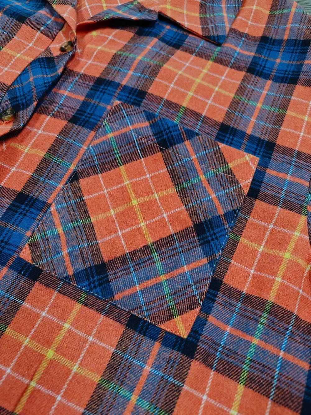 Plaid Button-Up Long Sleeve Shirt, image 4