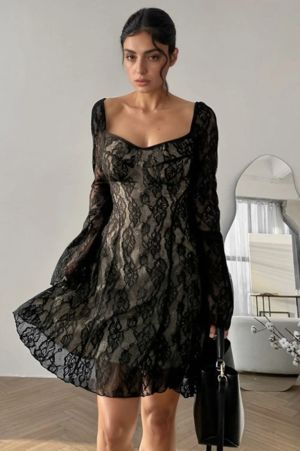 Lace Sweetheart Neck Flare Sleeve Mini Dress, image 3