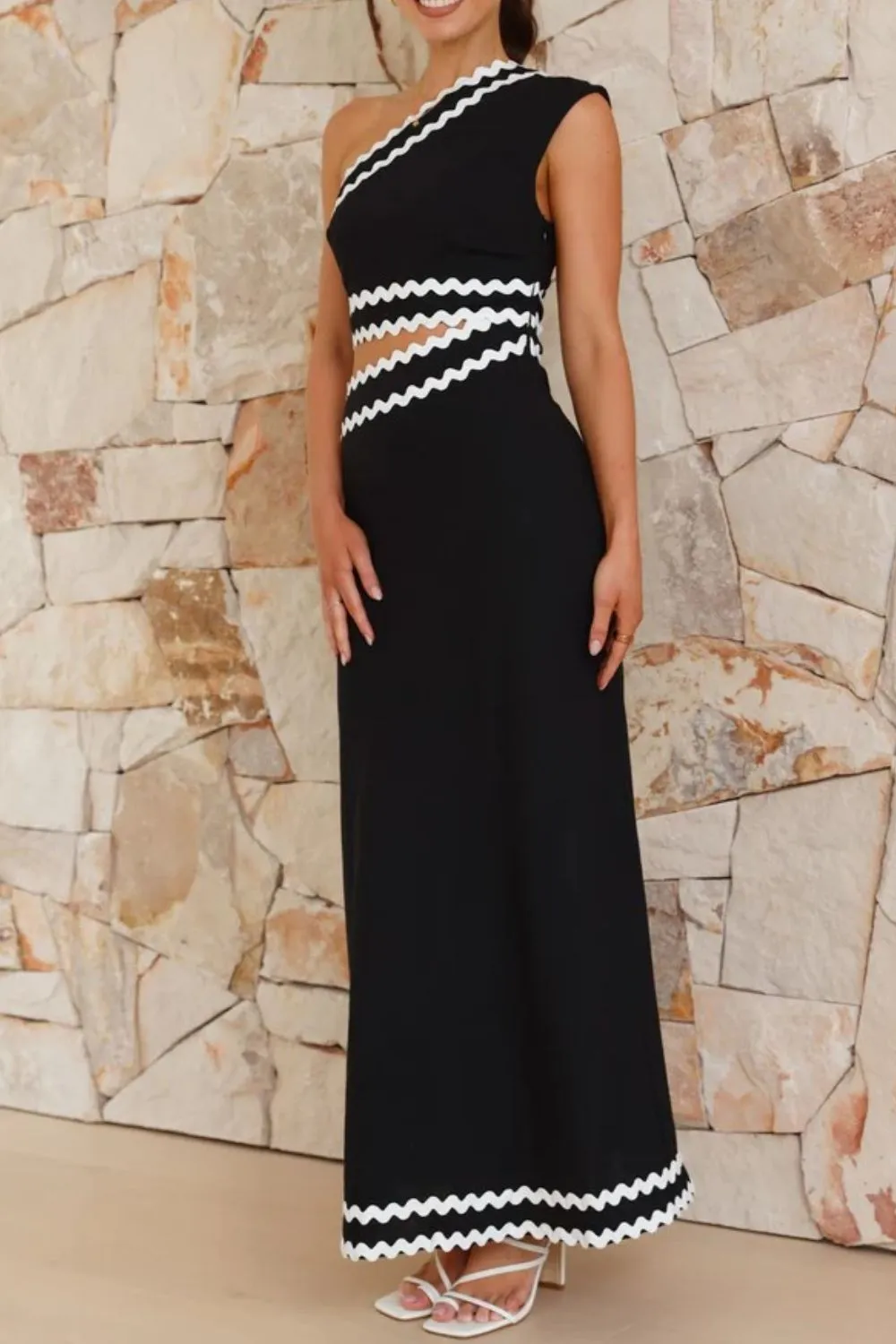 Cutout Contrast Trim Single Shoulder Dress, image 7