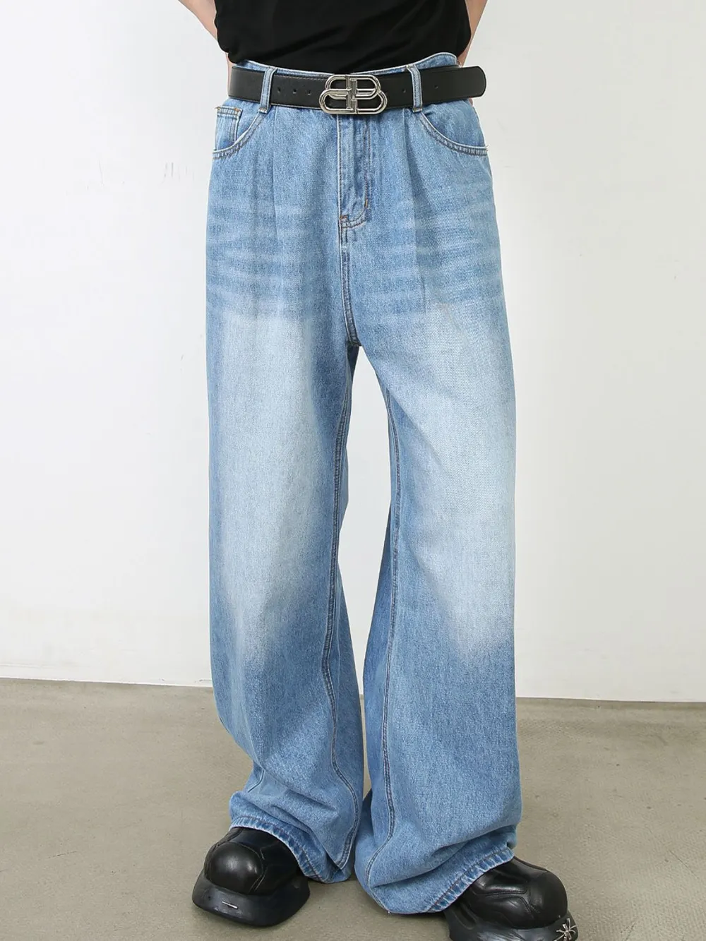 Men's Wide Leg Jeans, image 2