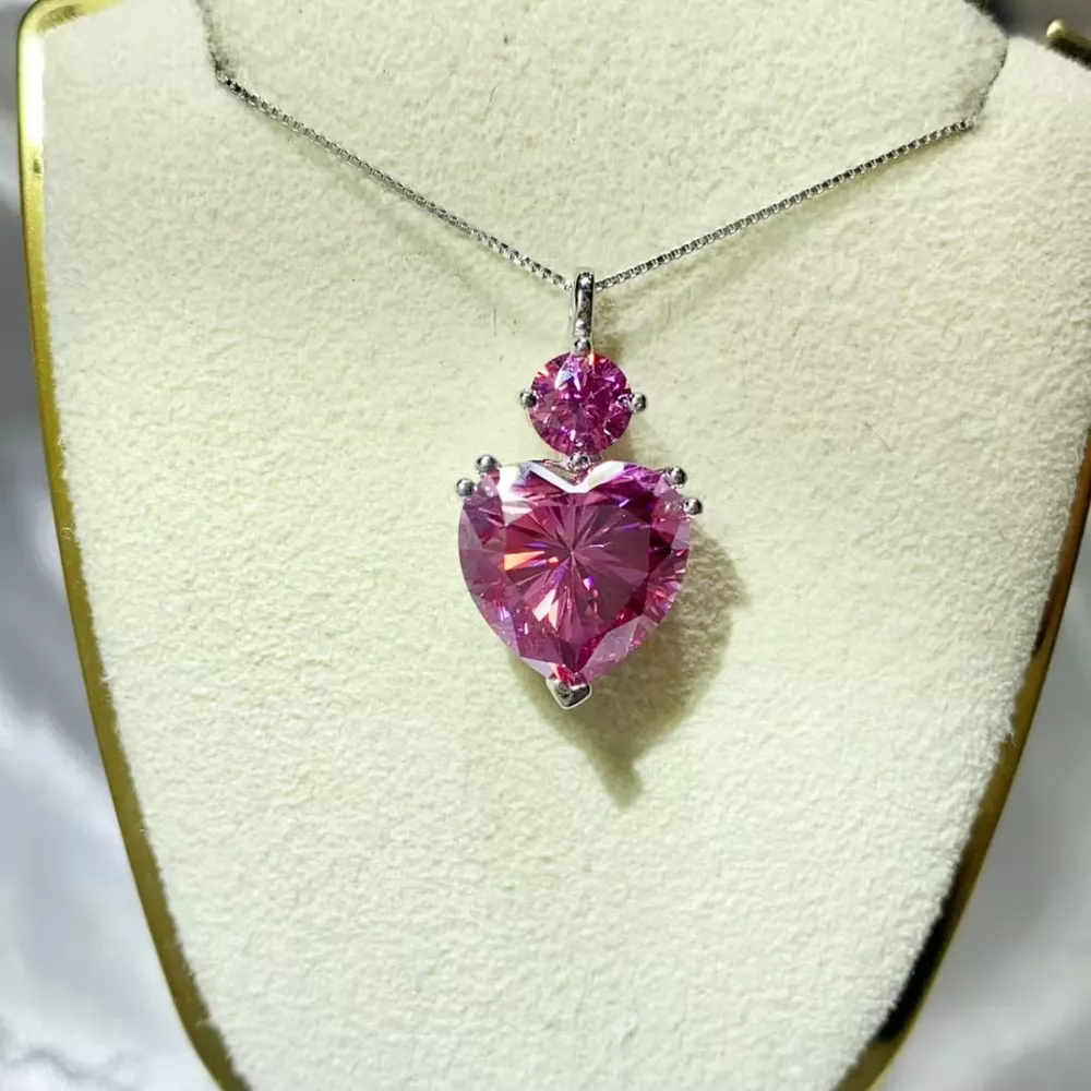 5.5 Carat Moissanite 925 Sterling Silver Pendant Necklace