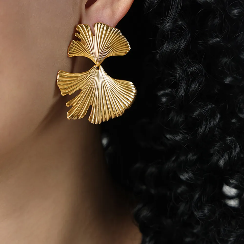 Ginkgo Biloba Design Stud Earrings, image 2