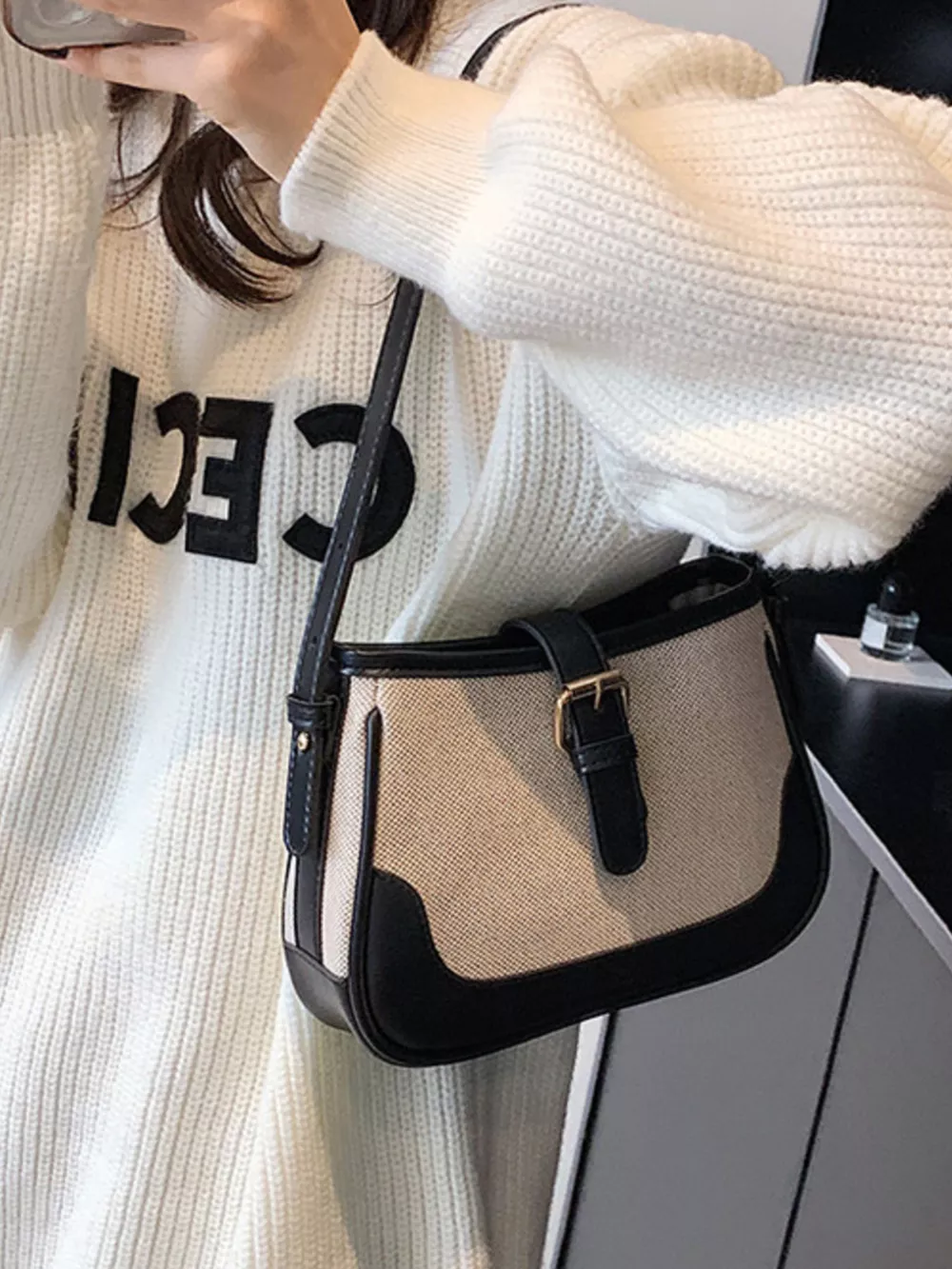 Contrast Buckle Shoulder Bag, image 4