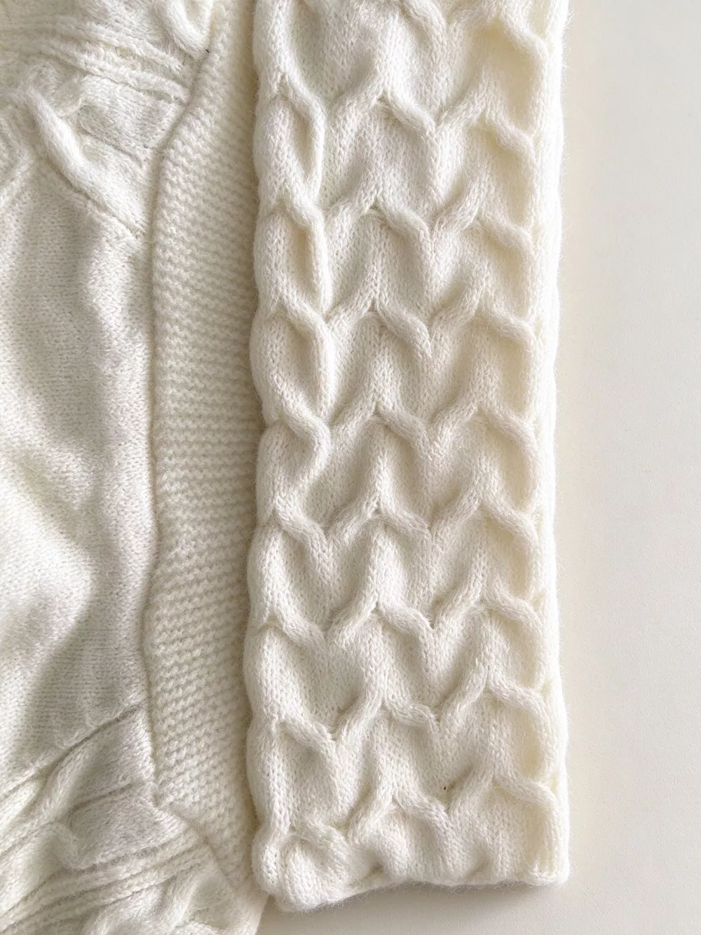 Cable-Knit Turtleneck Long Sleeve Sweater, image 7