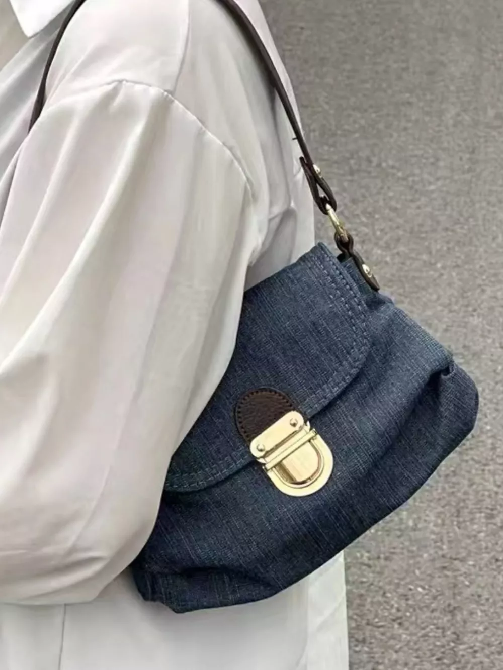 Denim Flap Shoulder Bag with Golden Clasp, image 5
