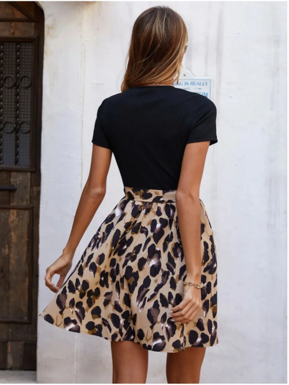 Tied Front Contrast Leopard Short Sleeve Mini Dress, image 3