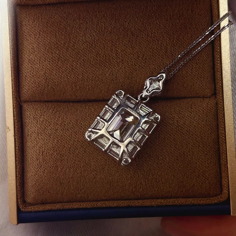 5 Carat 925 Sterling Silver Moissanite Pendant Necklace, image 2