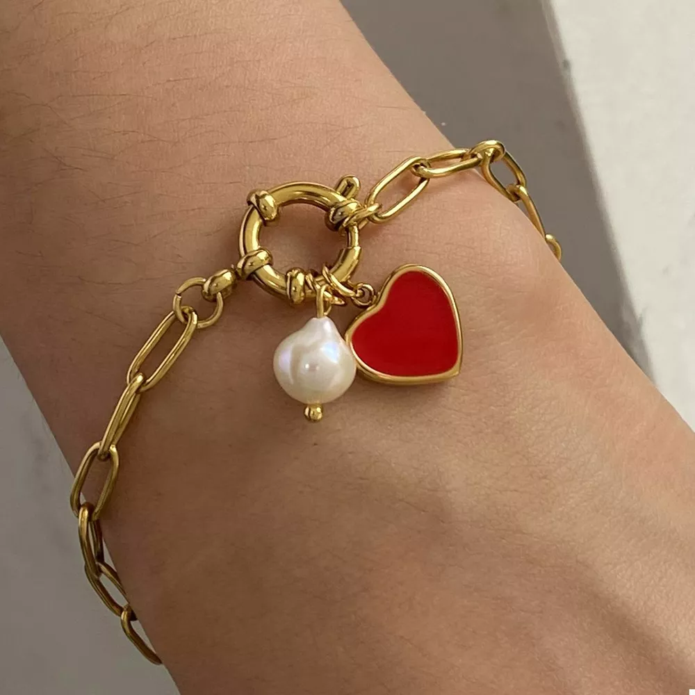18K Gold-Plated Heart Charm Bracelet