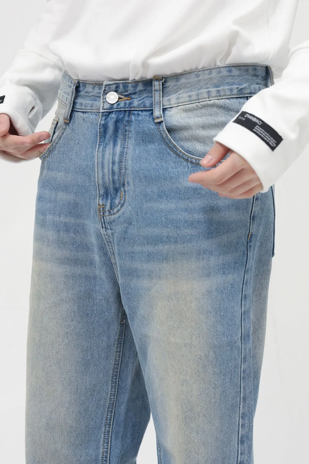 Washed Mid Rise Jeans with Pockets, image 4