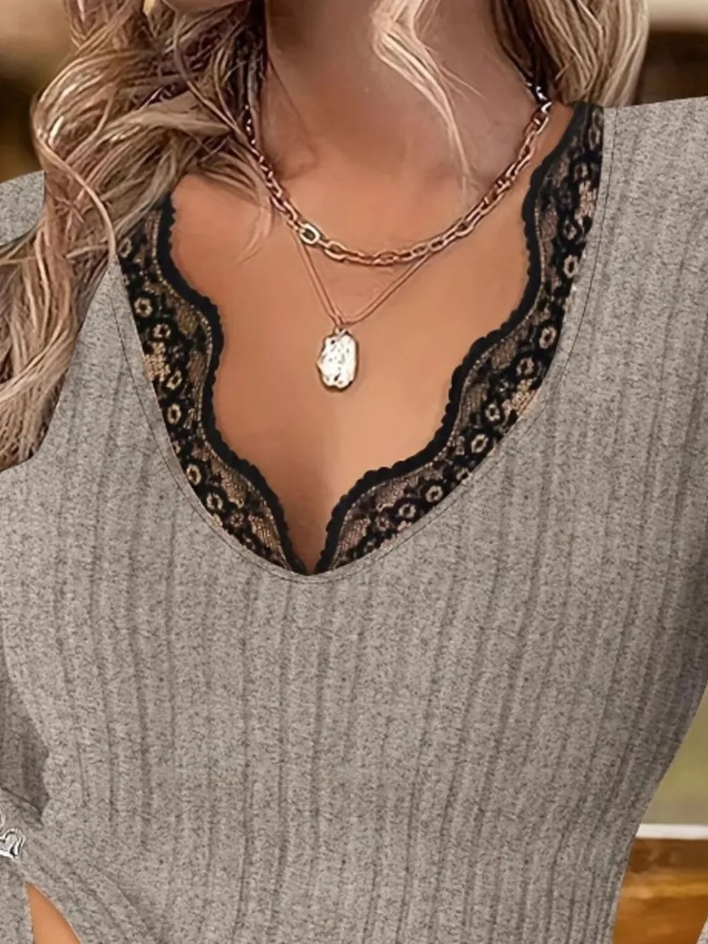 Full Size Ribbed V-Neck Lace Trim Long Sleeve T-Shirt Plus Size, image 3
