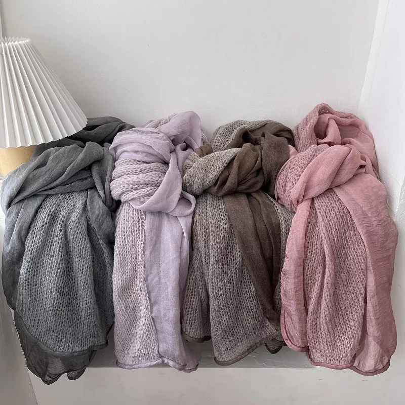 Lightweight Knitted Scarf with Dyed Edges, image 3