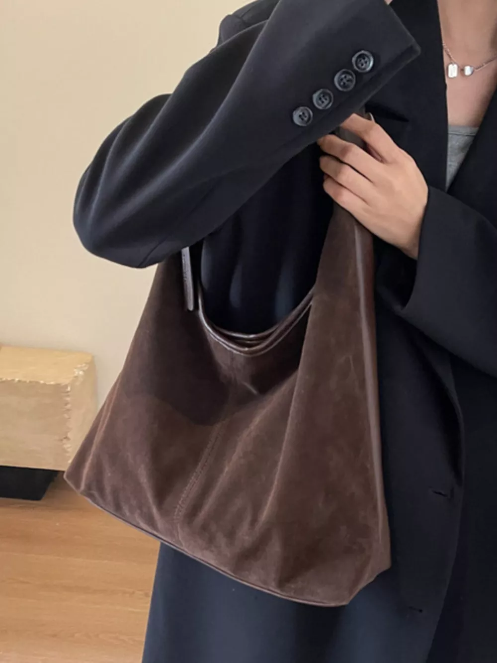 Adjustable Strap Corduroy Shoulder Bag, image 4