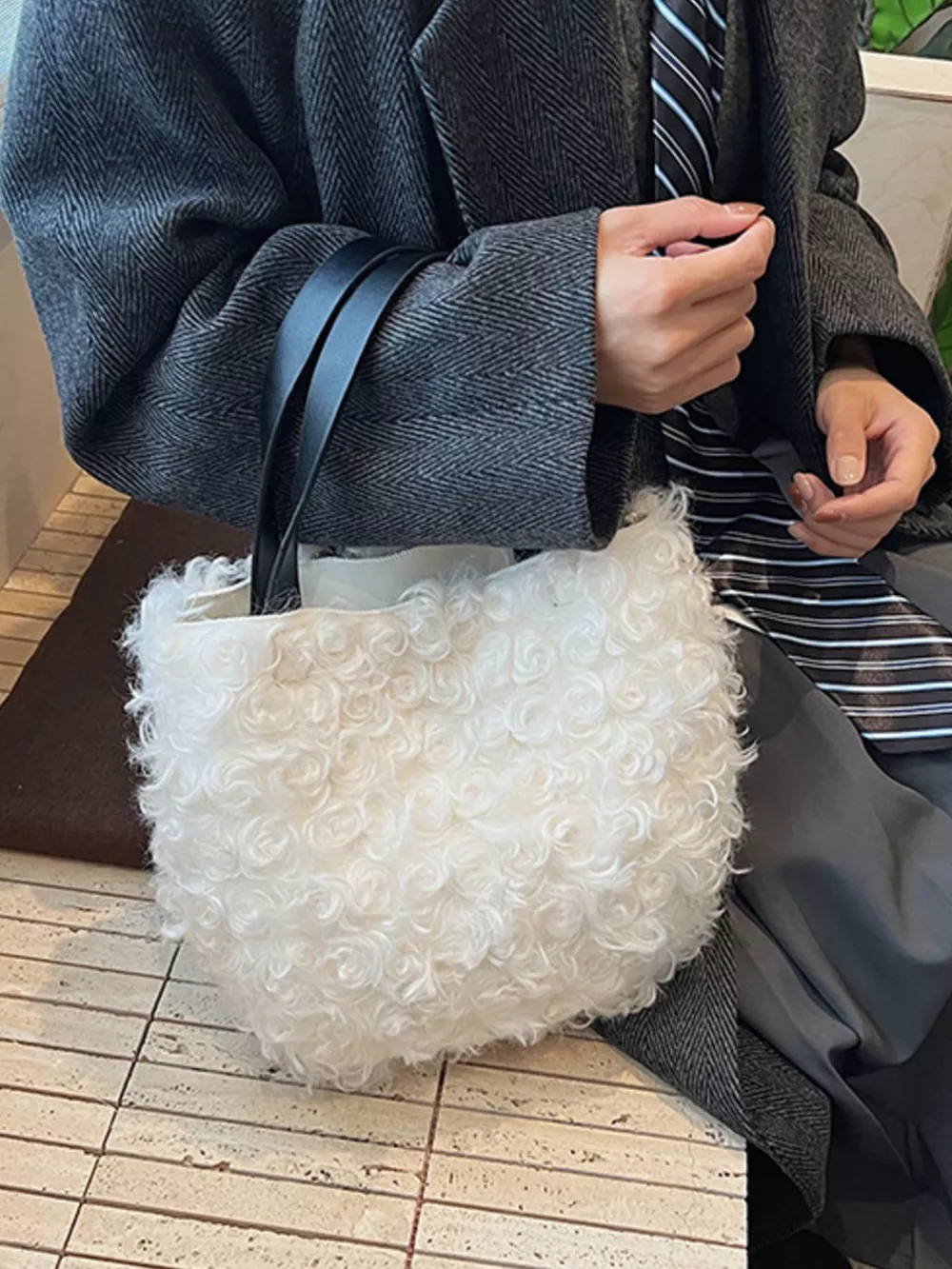 Lightweight Fluffy Handbag, image 12