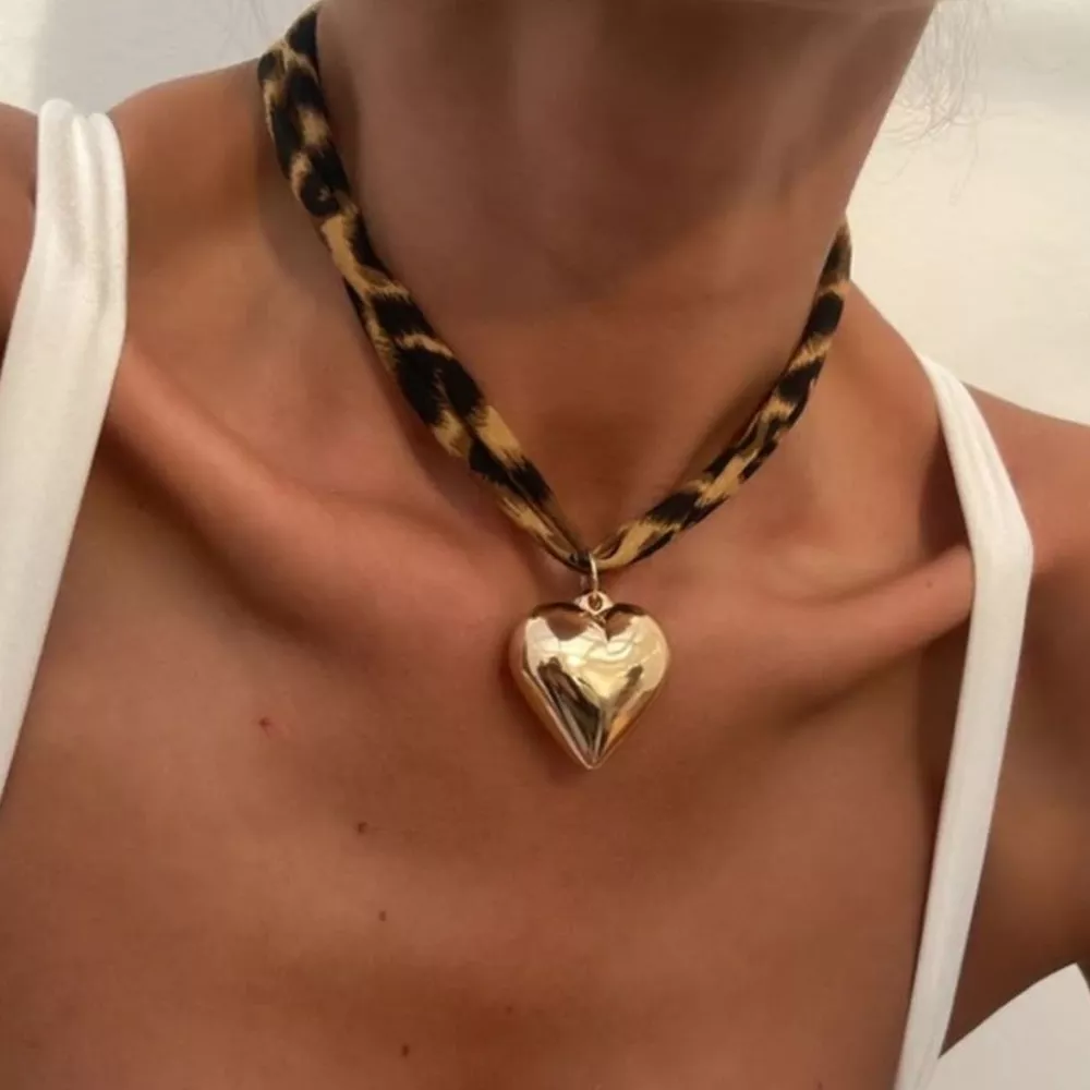 Leopard Print Choker with Golden Heart Pendant Necklace, image 3