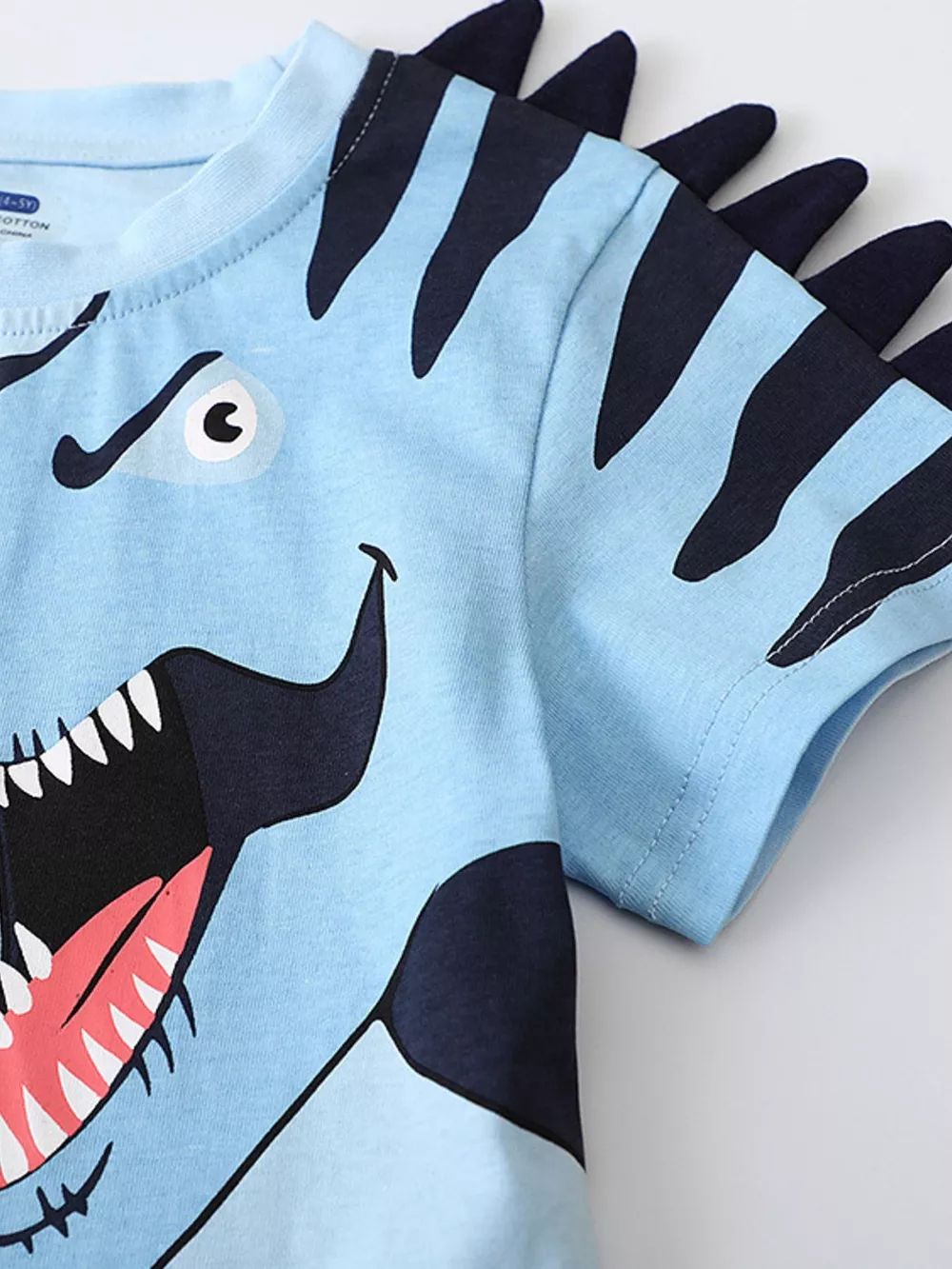 Children's Dinosaur Graphic Tee and Shorts Set, image 4